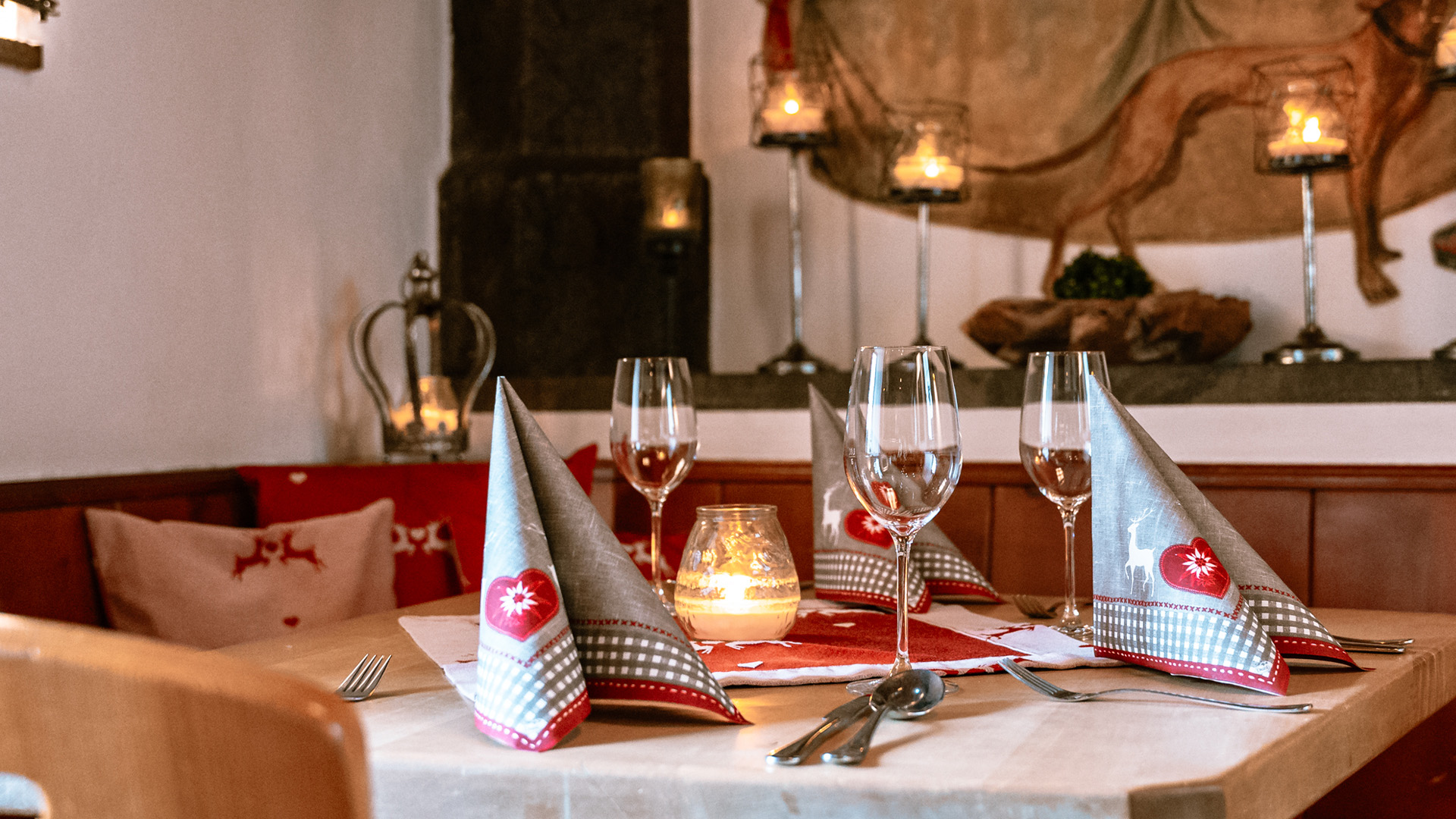 1920x1080_0002_burg_freundsberg_juni_2023_annalehner-23